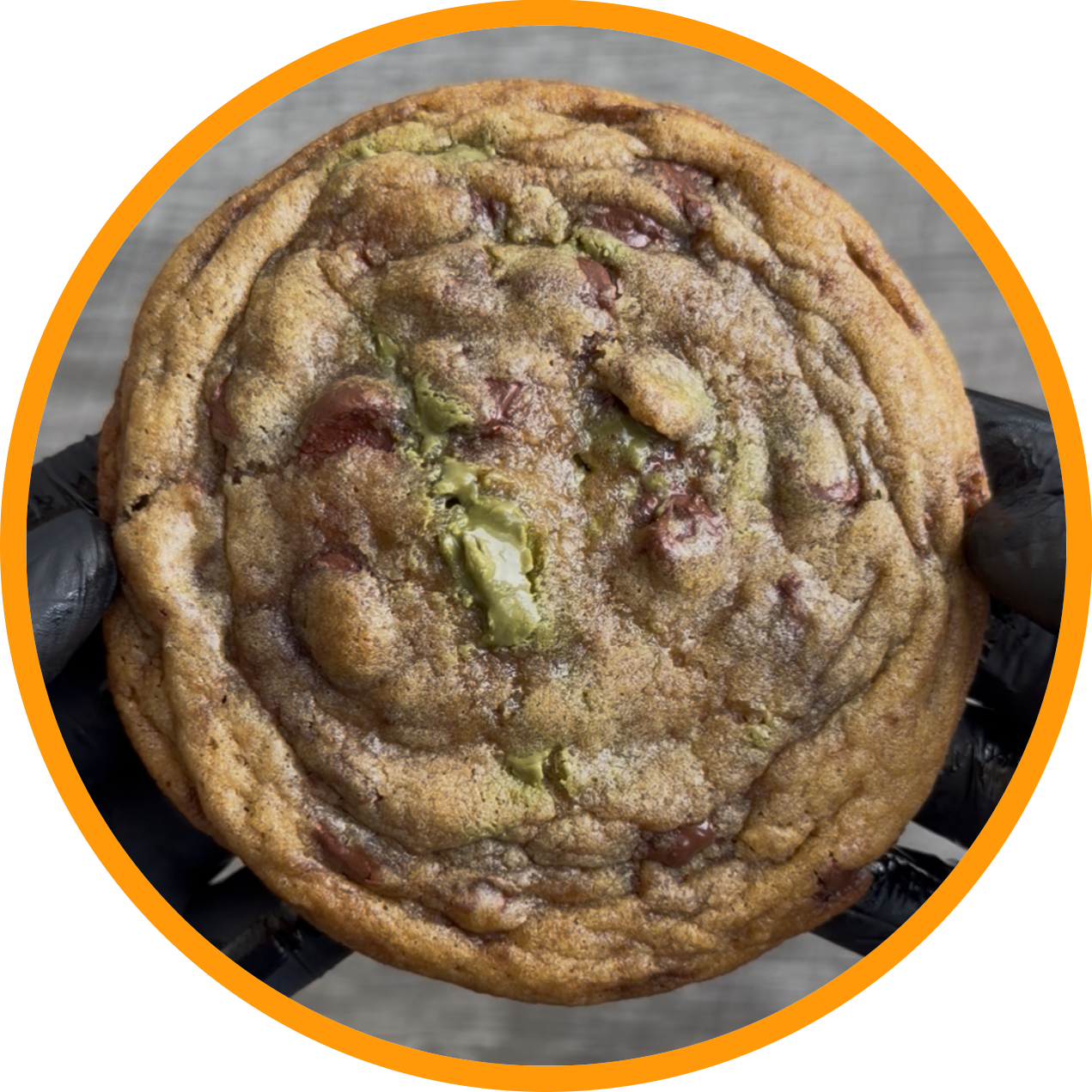Large Dubai Stuffed Chocolate Chip Cookies